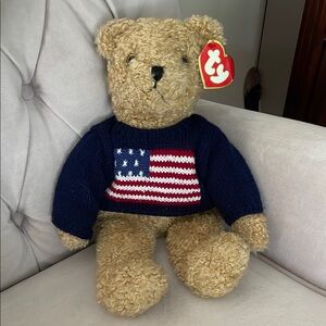 Ty Bear with American Flag Sweater🇺🇸❤️